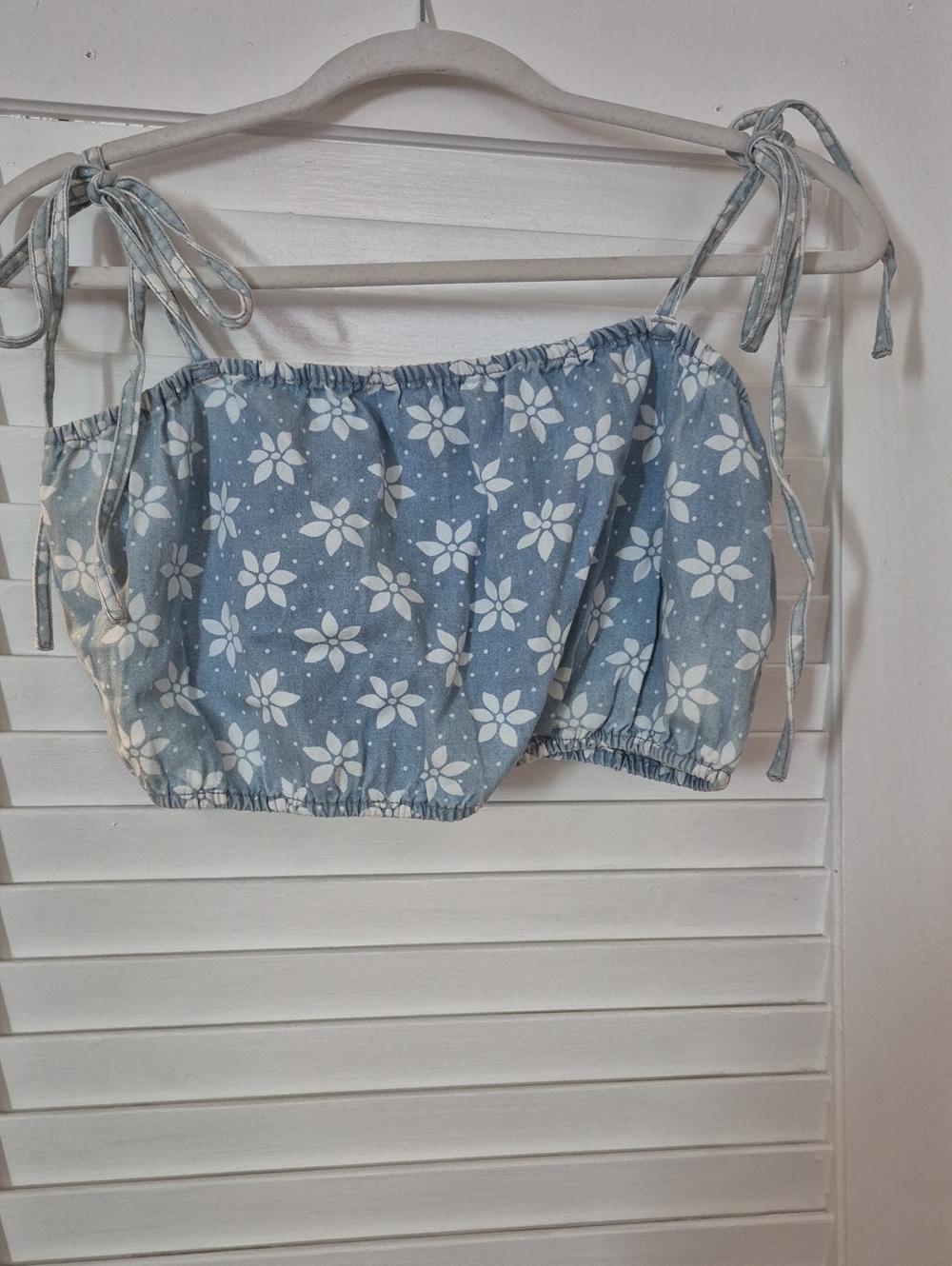 Billabong x Wrangler Perfect Pair Wrangler Light Blue Floral Tie-Strap Crop Top